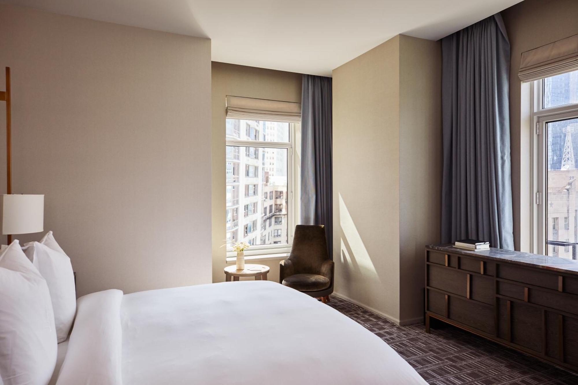 Four Seasons Hotel New York Downtown Room photo